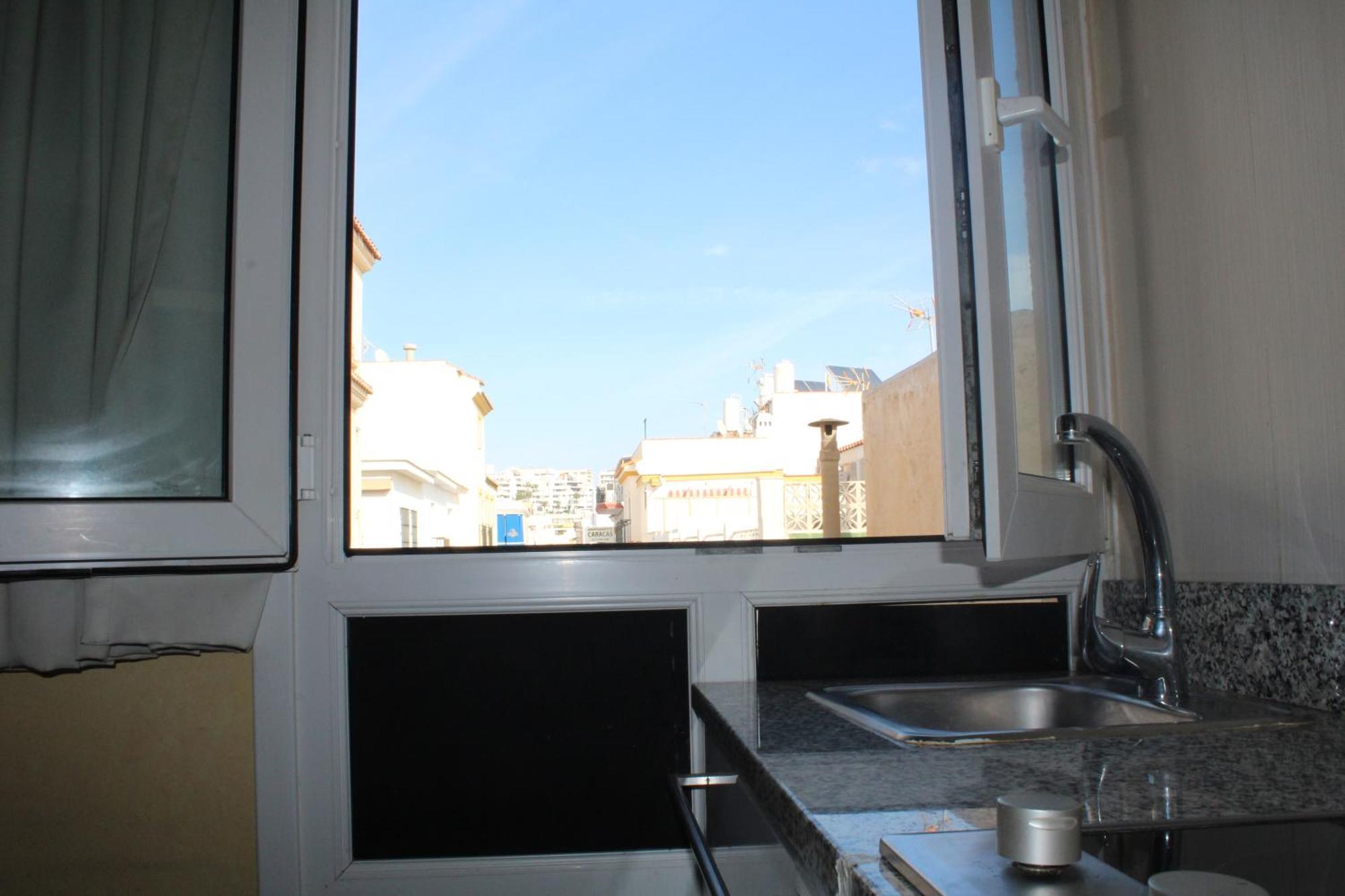 Carihuela Beach Apartamentos Torremolinos Room photo
